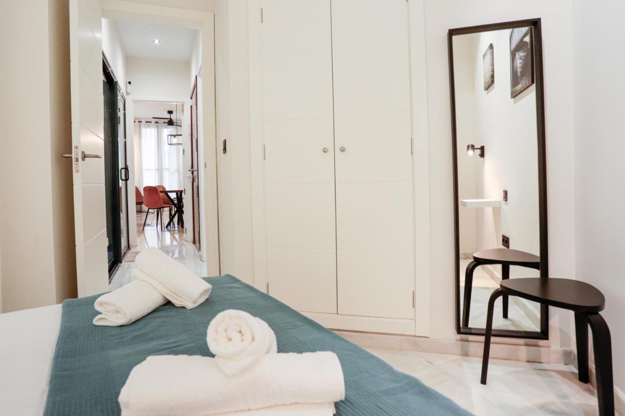 Monkeys Apartments Cervantes Sevilla Exterior foto